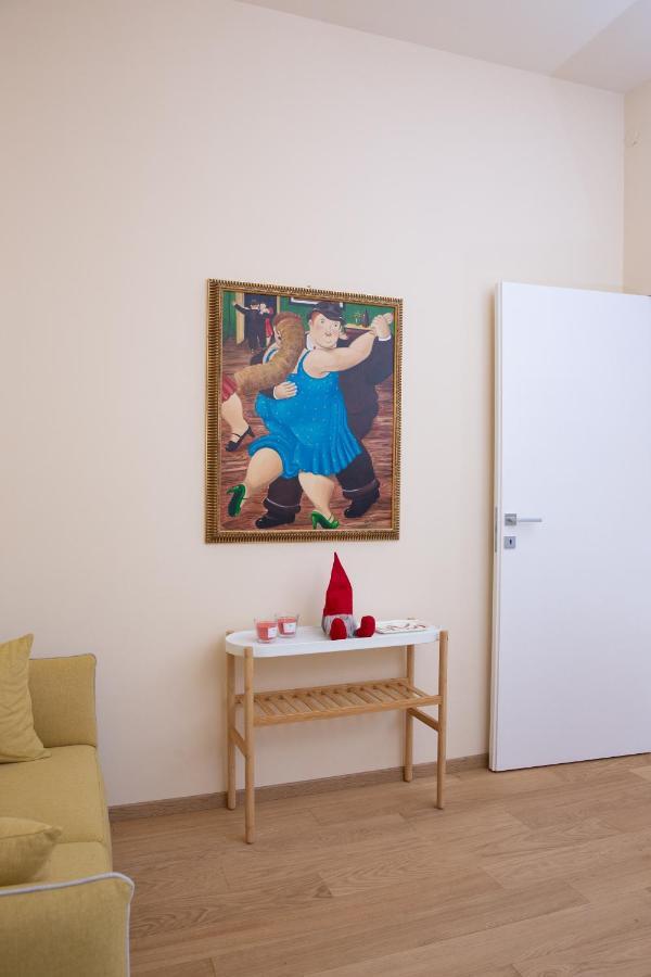 Botero Luxury Apartment Vicino Arco Della Pace Milan Exterior photo